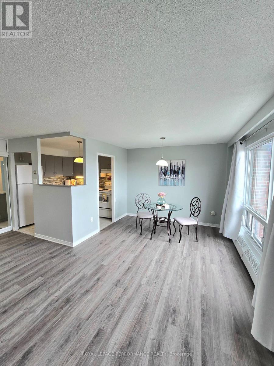 1113 - 20 CHESTERTON DRIVE