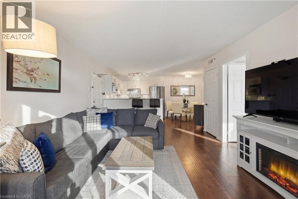 #204 4015 KILMER Drive - 6