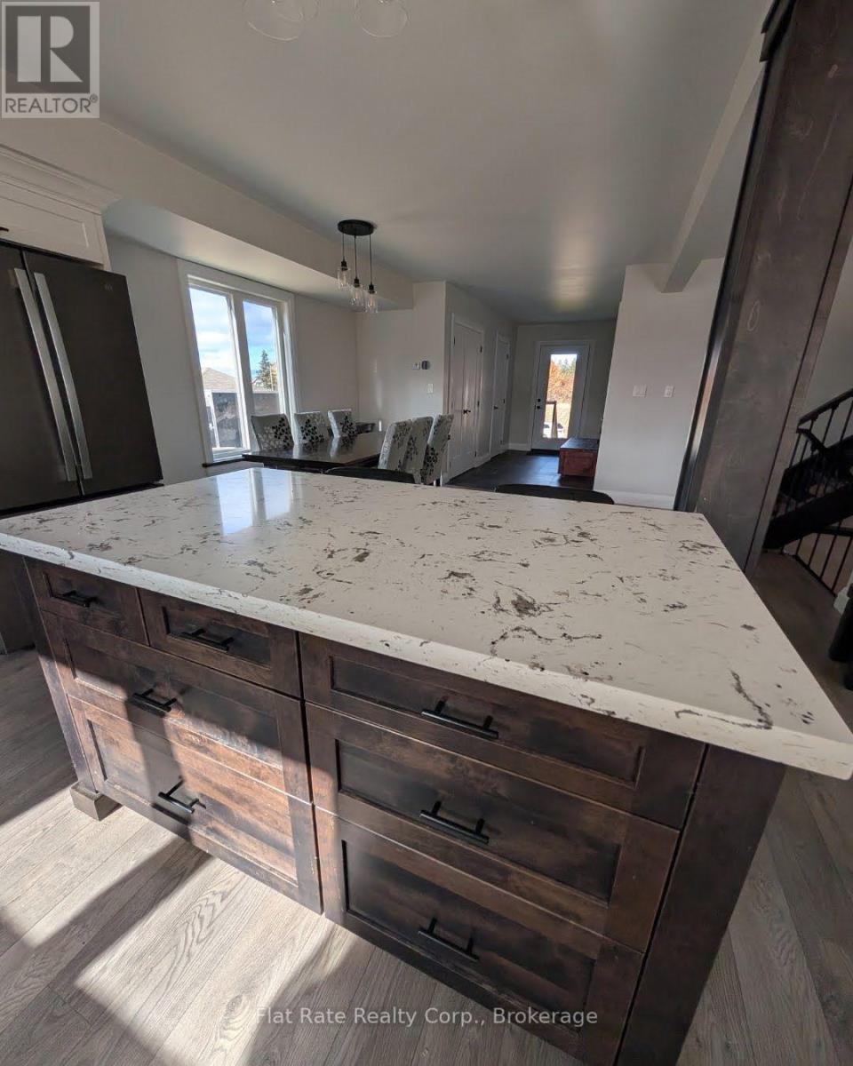 38 PAYETTE DRIVE - 8