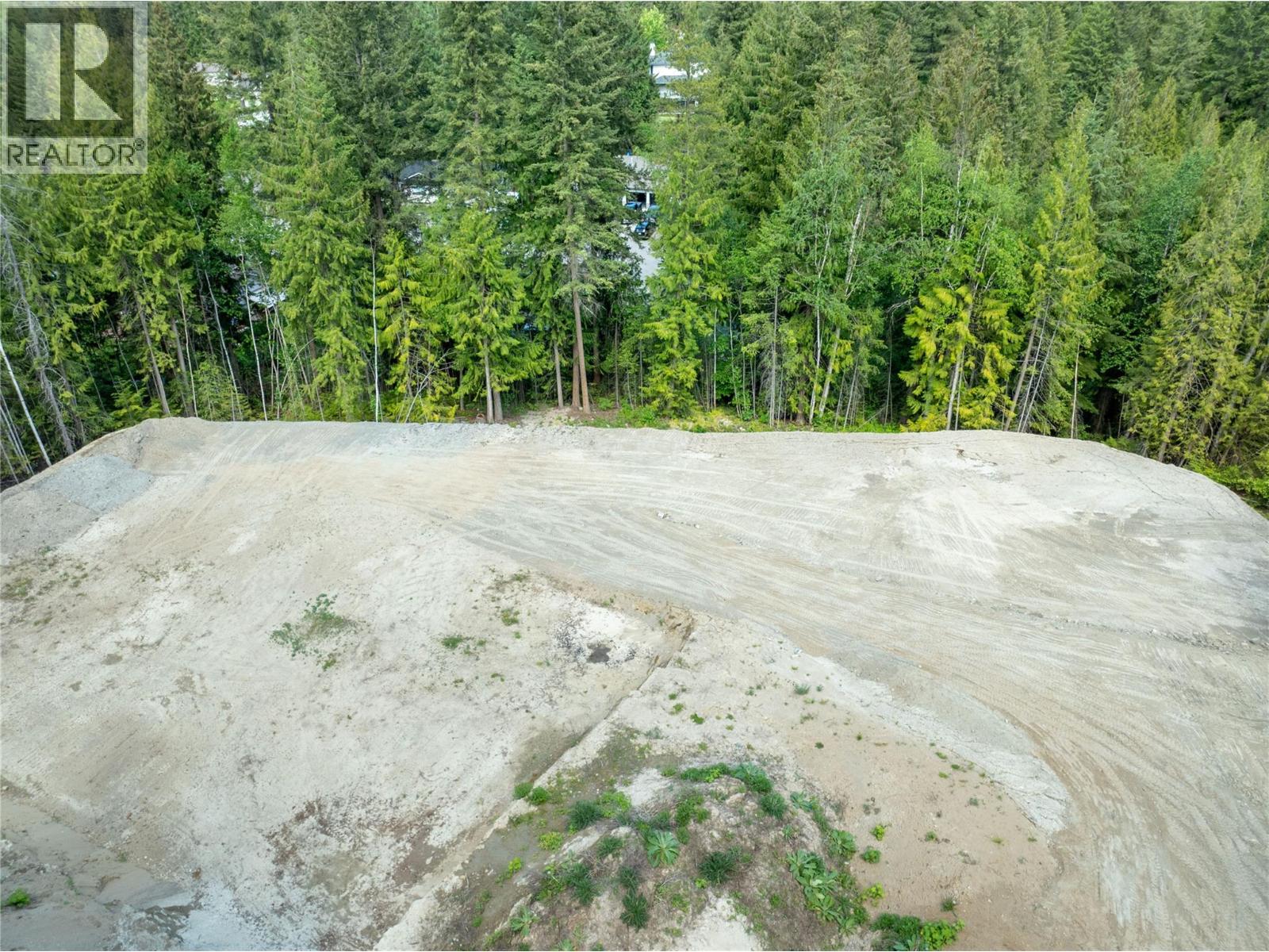  2744 Lake Mount Place, Blind Bay