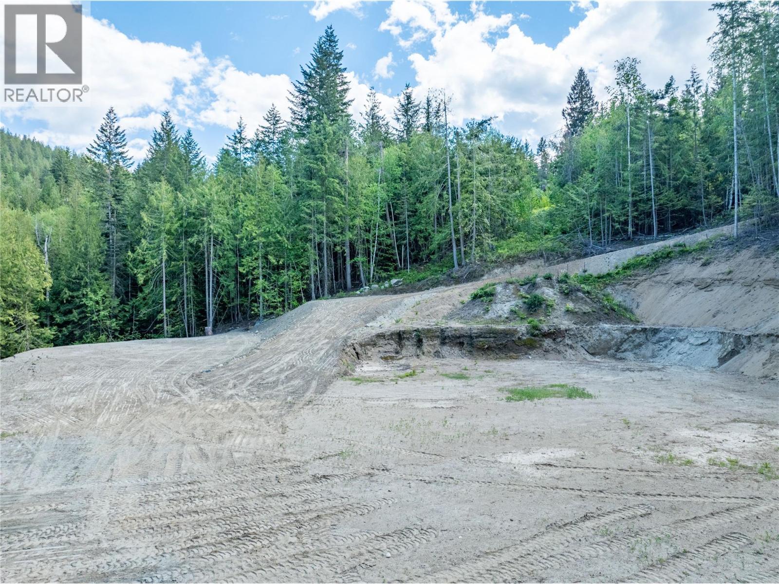  2744 Lake Mount Place, Blind Bay