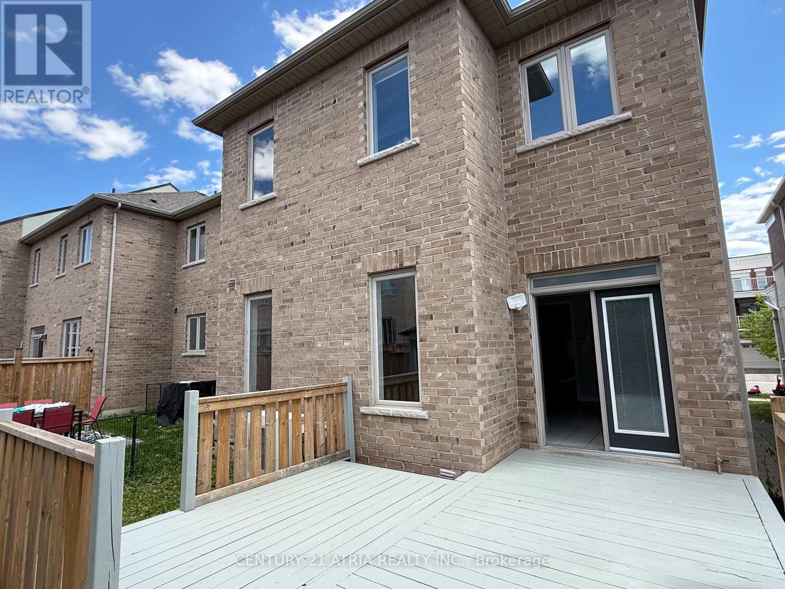 52 LUZON AVENUE - 39