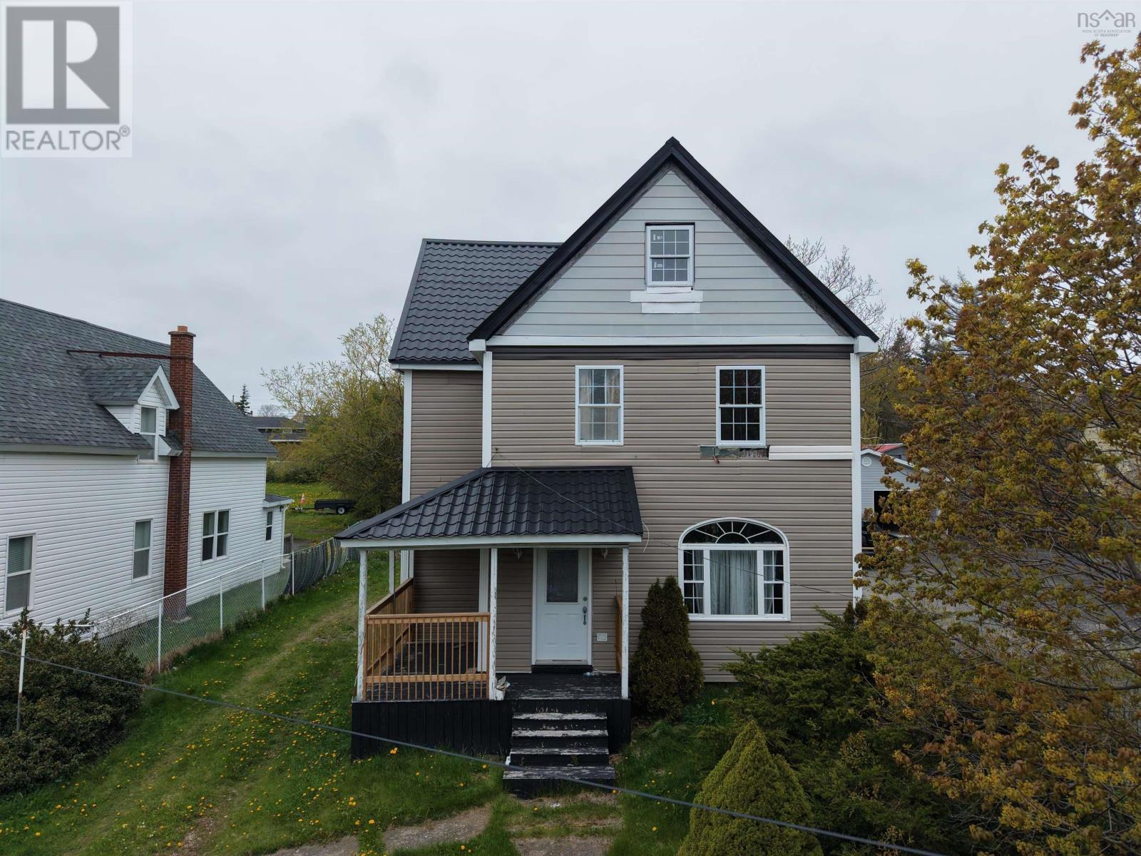 24 Reserve St Street - 1