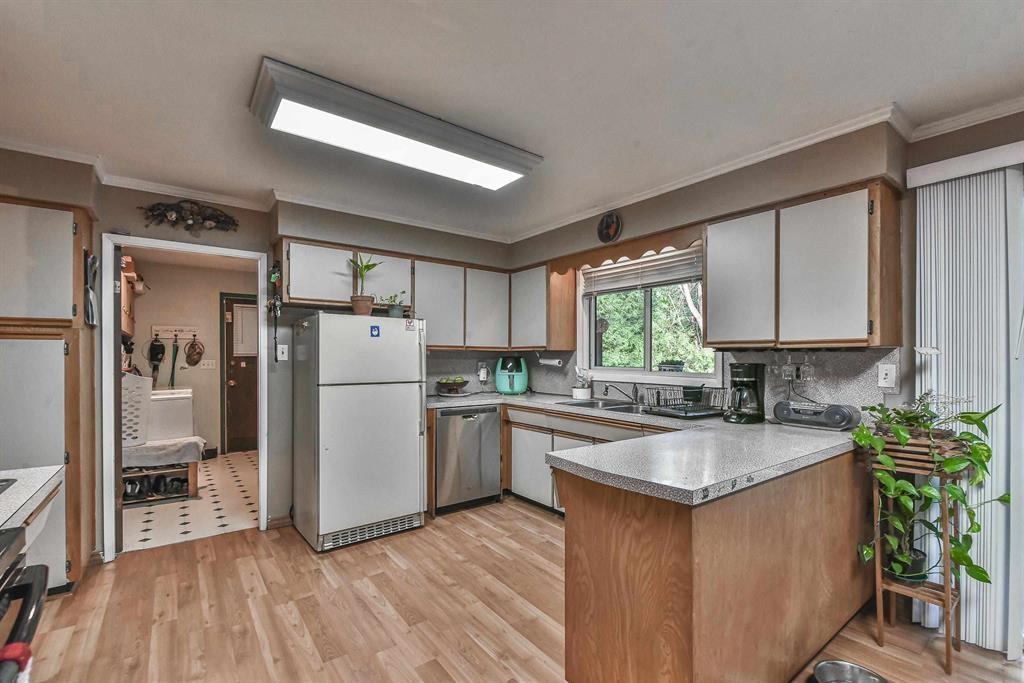 3 Bed, 2 Bath House for Sale in Surrey – 6446 138 STREET, Surrey – MLS# R3129595 - Image 22
