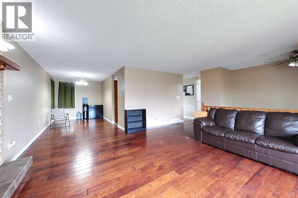 333 3 Avenue NW - photo 4