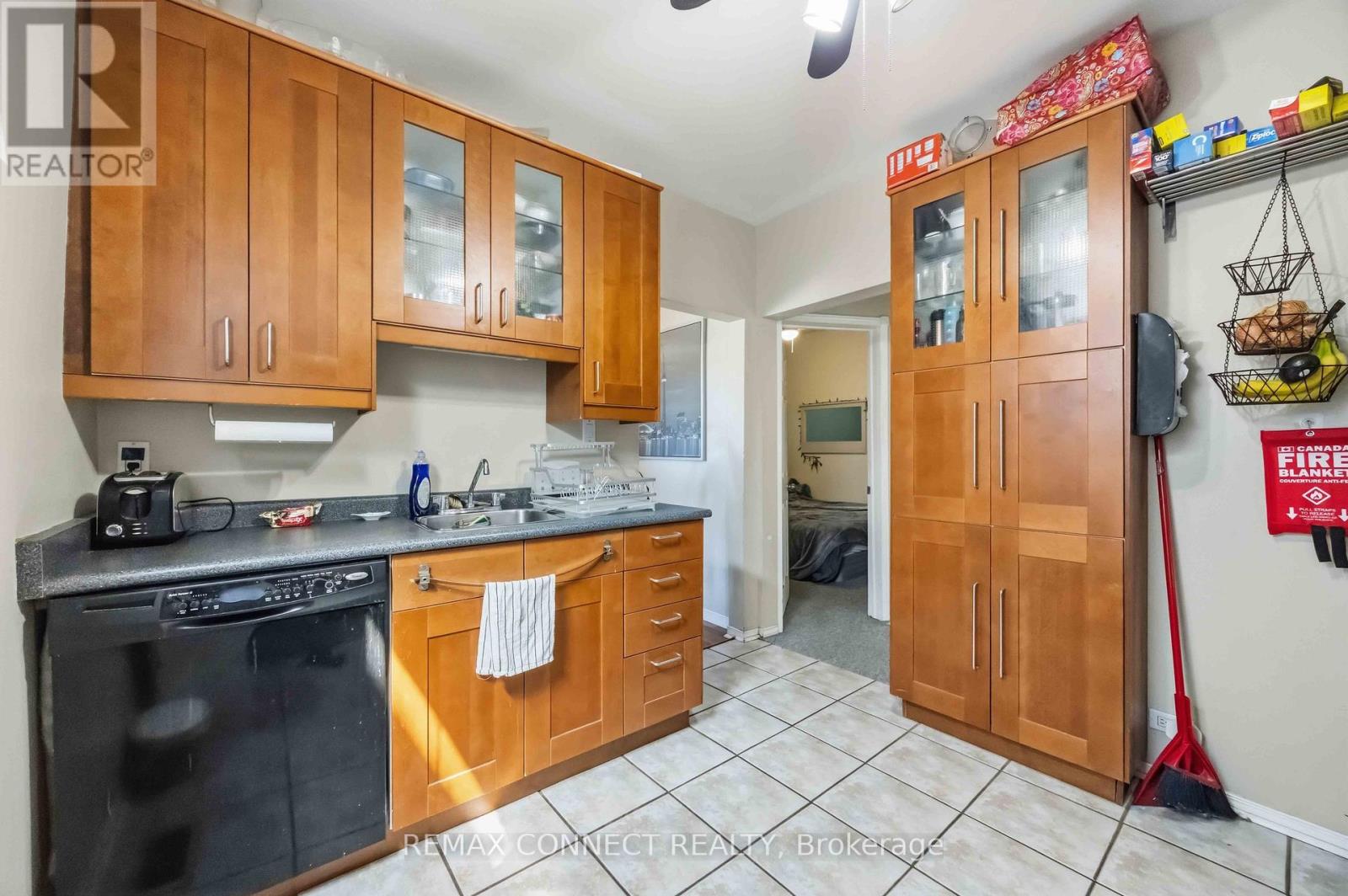 261 CEDARVALE AVENUE - 7
