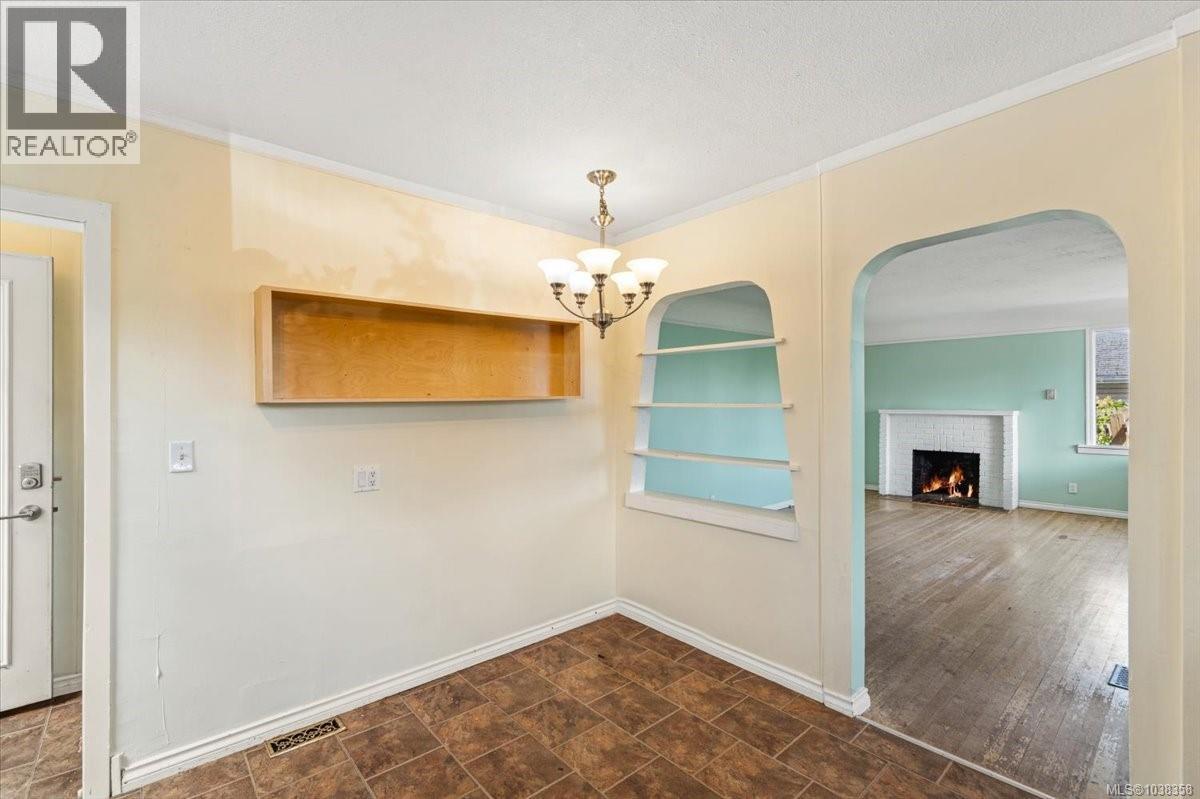 1032 Moyse Cres - 17