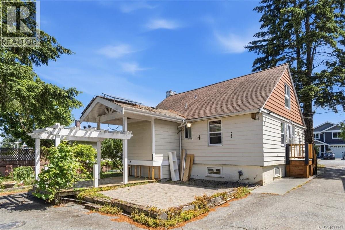 1032 Moyse Cres - 29