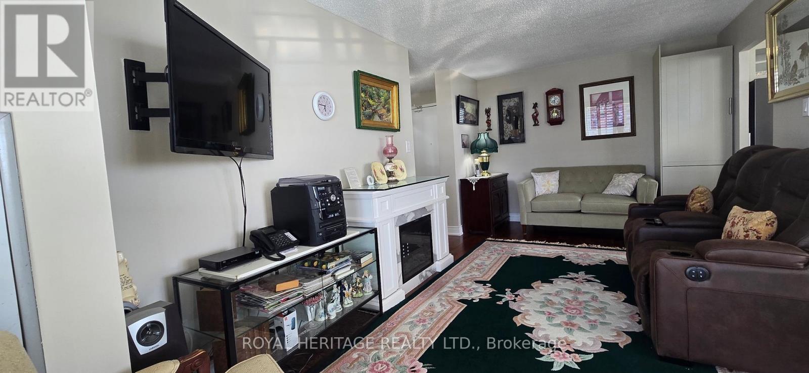 #1108 410 MCLEVIN AVENUE - 11