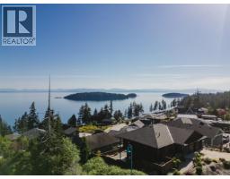 5883 Cowrie Street, Sechelt, BC V7Z0K2 Photo 9