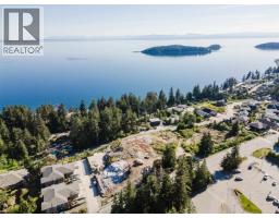 5883 Cowrie Street, Sechelt, BC V7Z0K2 Photo 11