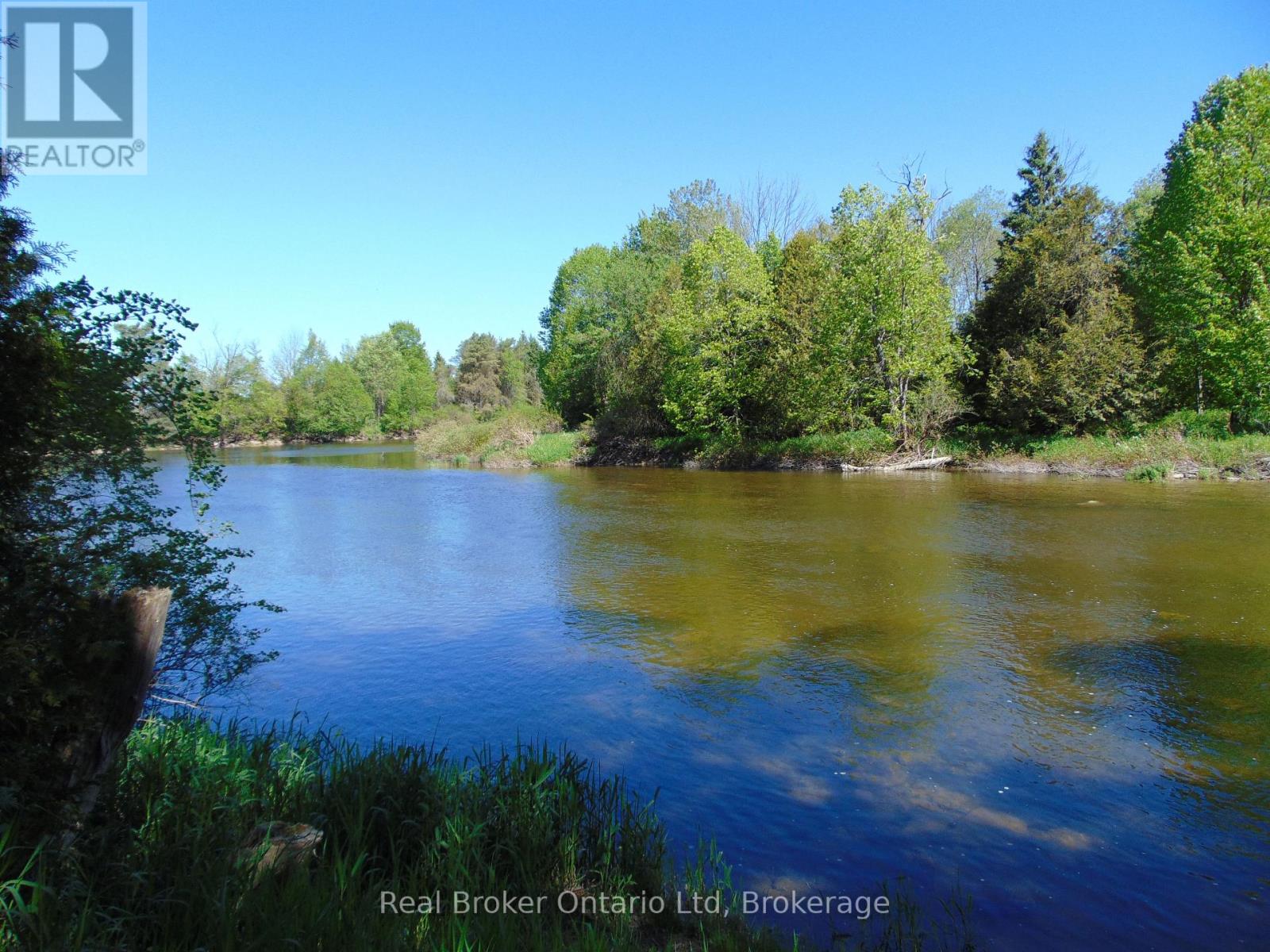 16 TWIN RIVER DRIVE N - 28