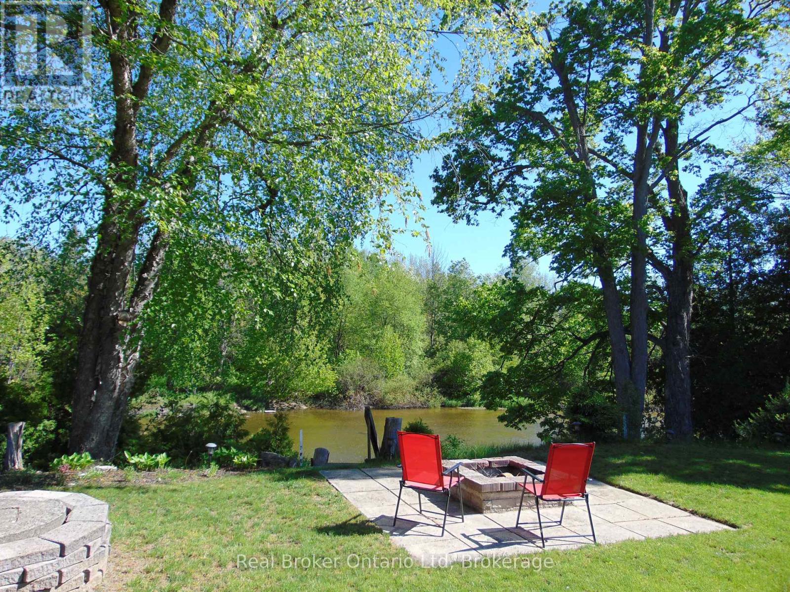 16 TWIN RIVER DRIVE N - 27