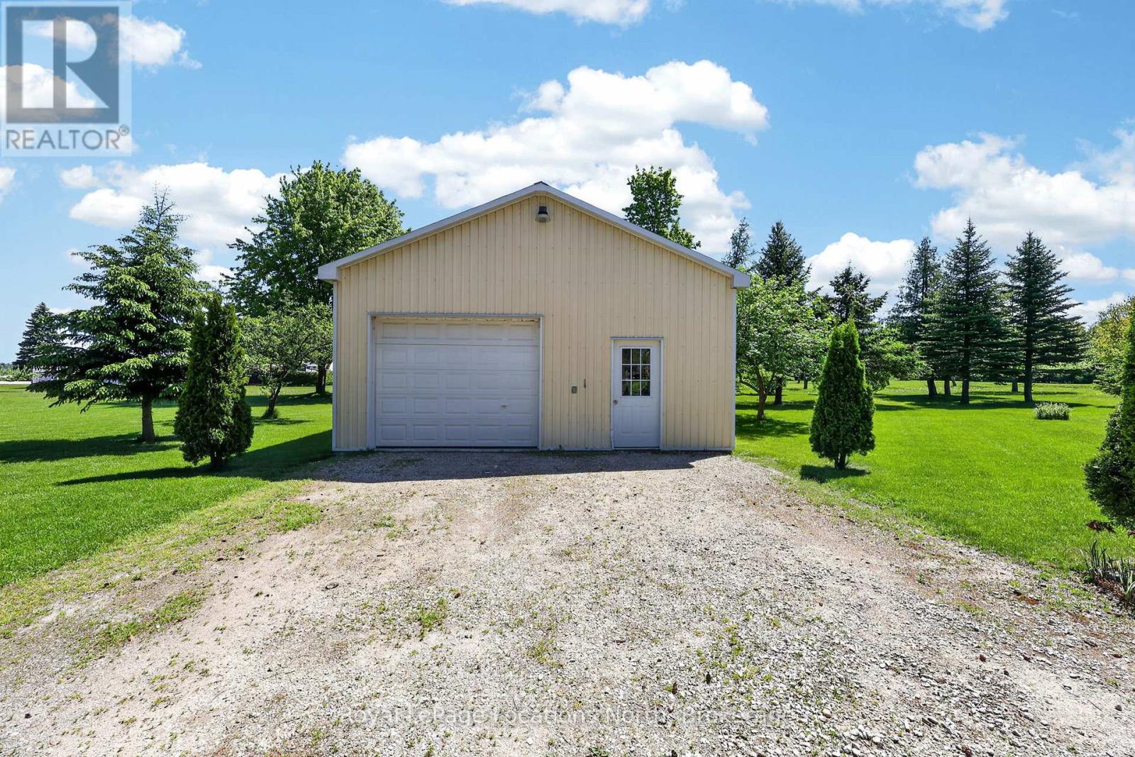 788168 GREY ROAD 13 ROAD - 25