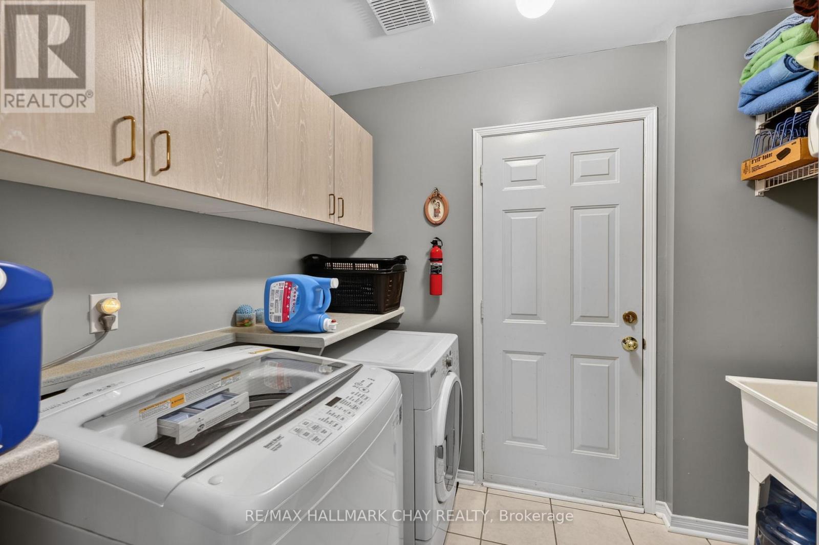 143 EMMS DRIVE - 26