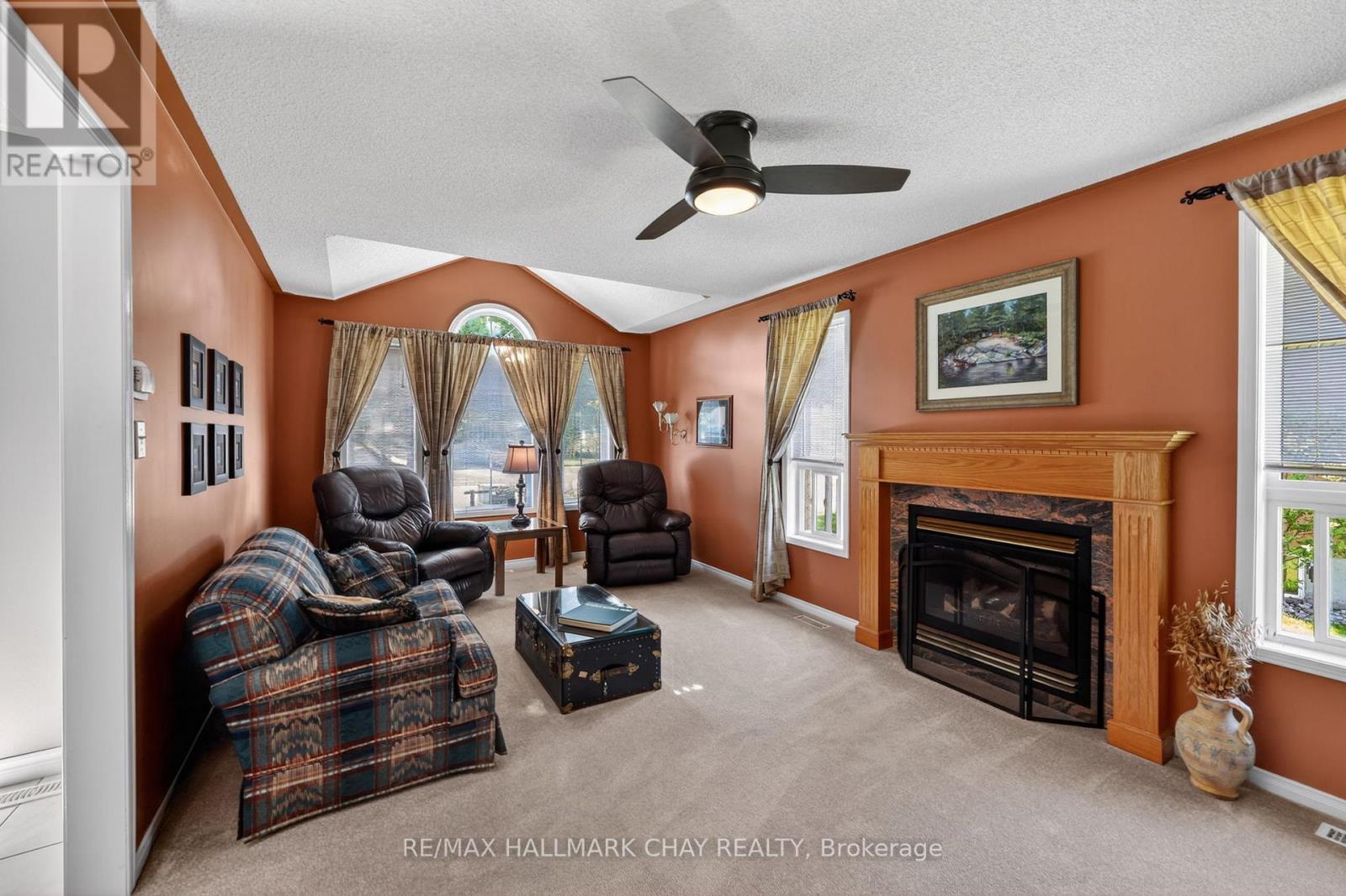 143 EMMS DRIVE - 8