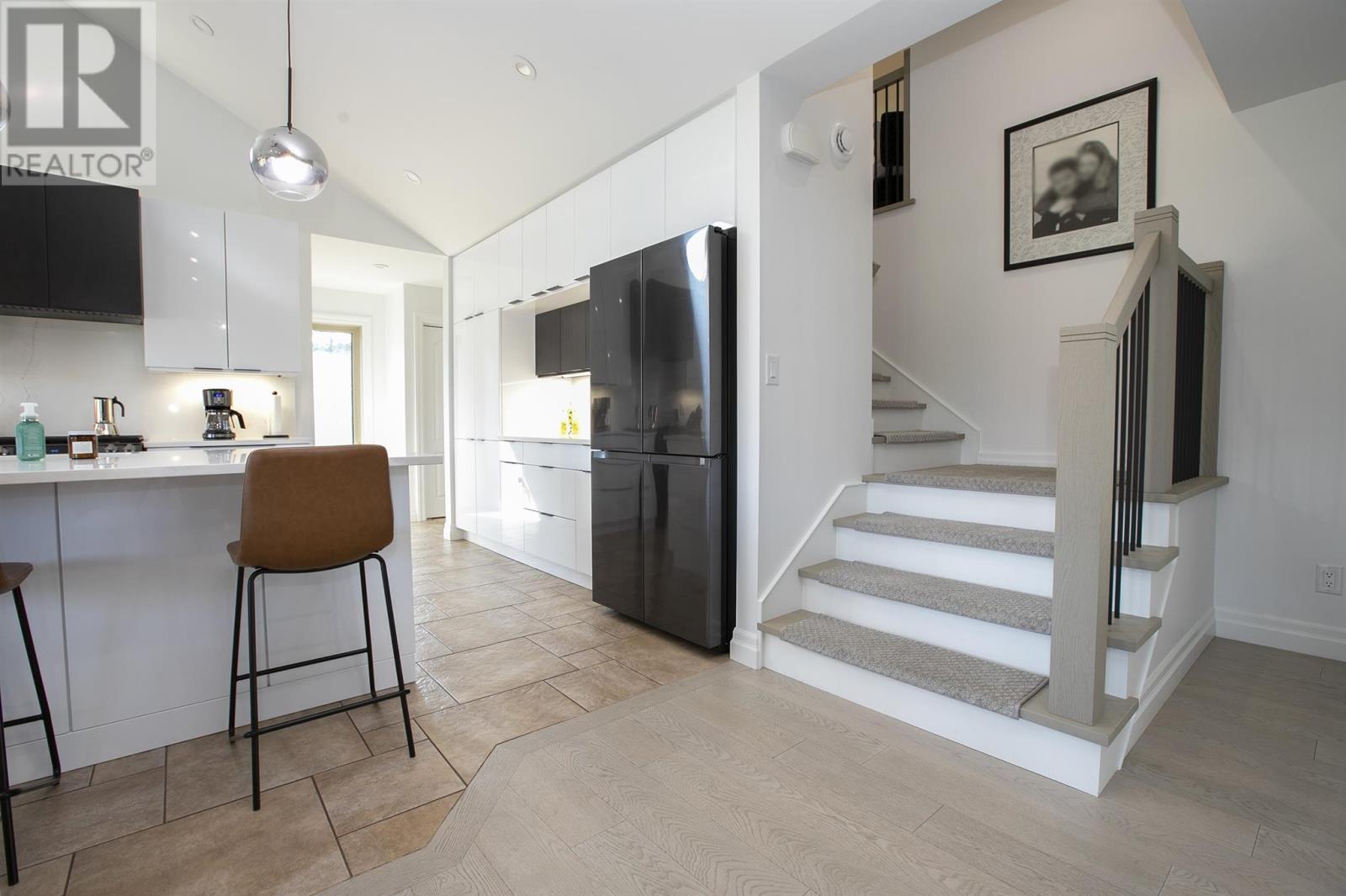 1178 Third LIN W - 39
