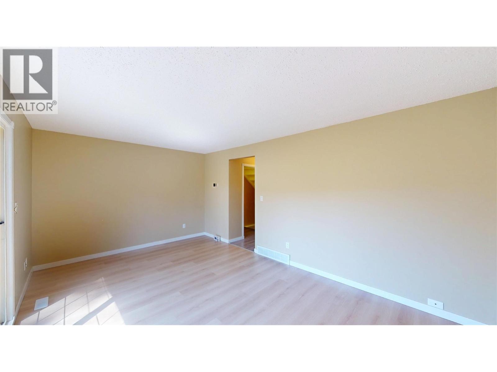 2221 3RD Street N - 17