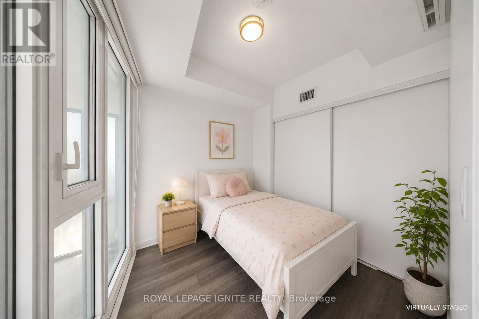 #3301 3900 CONFEDERATION PARKWAY - 17
