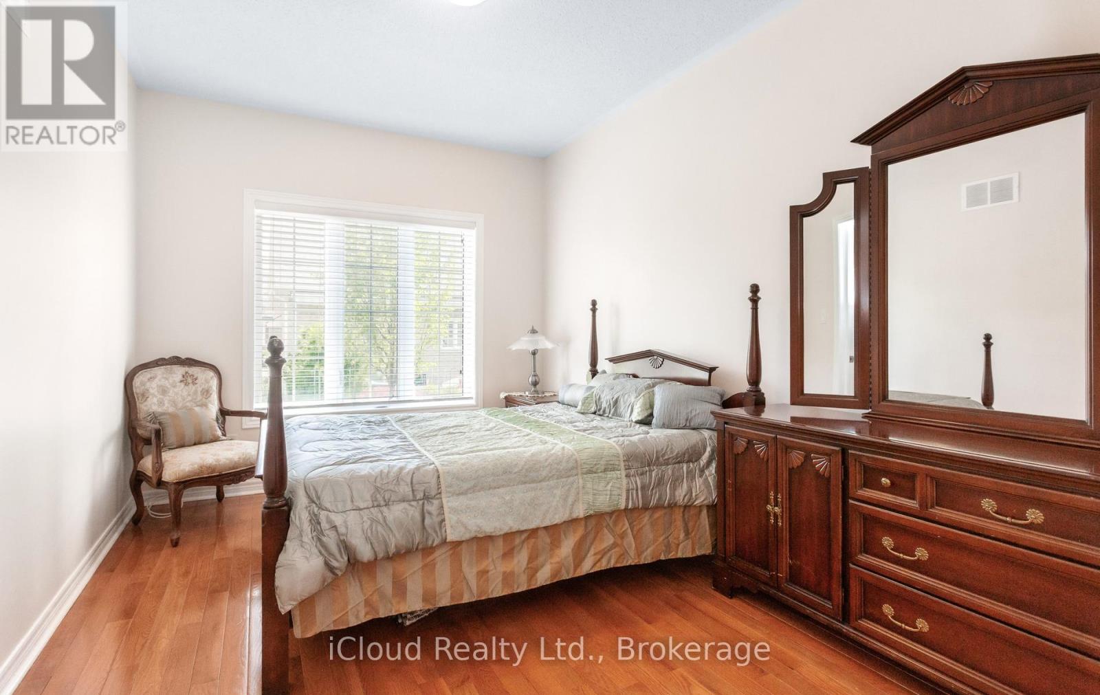 #10 47 SEEDHOUSE ROAD - 19