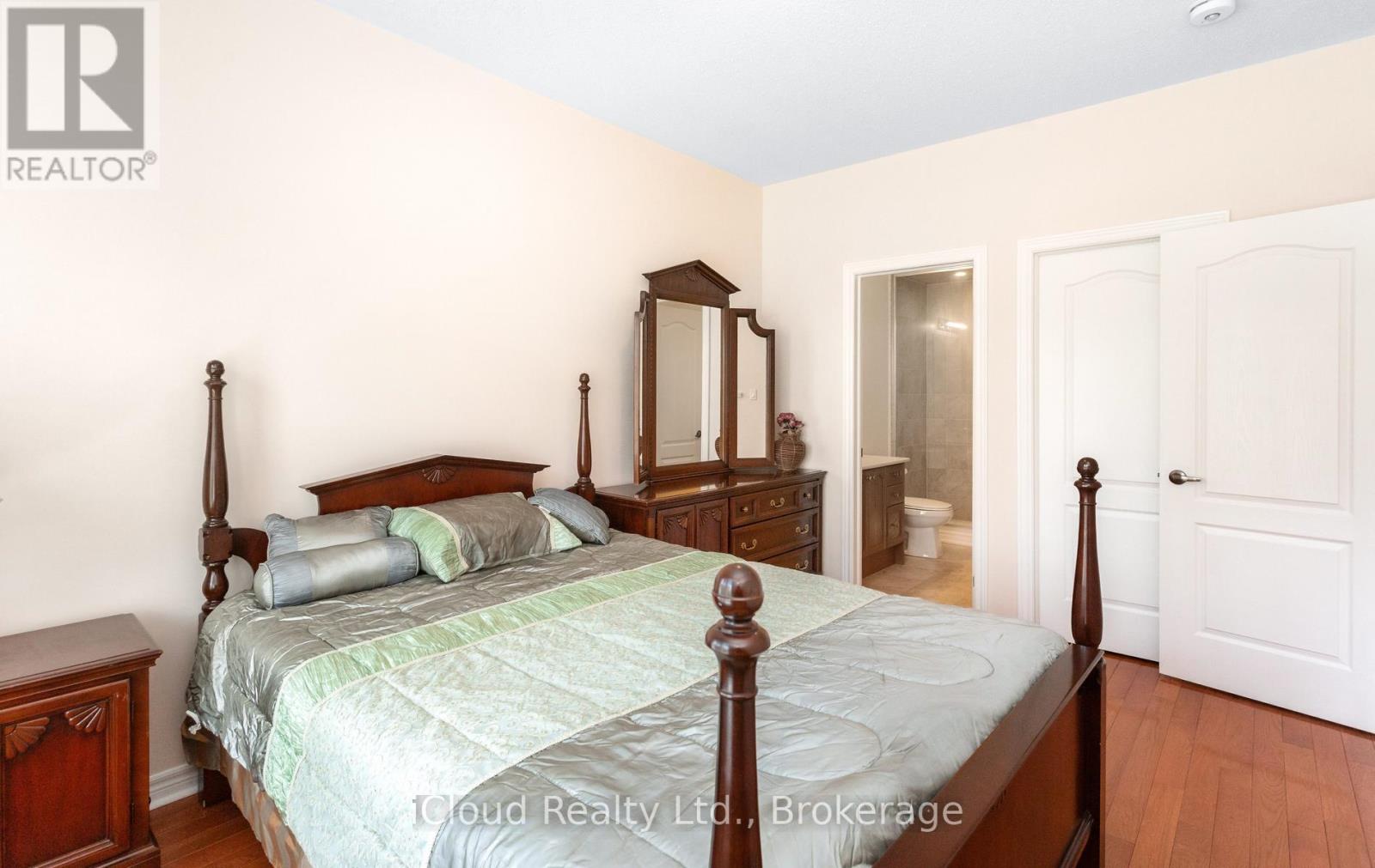 #10 47 SEEDHOUSE ROAD - 21