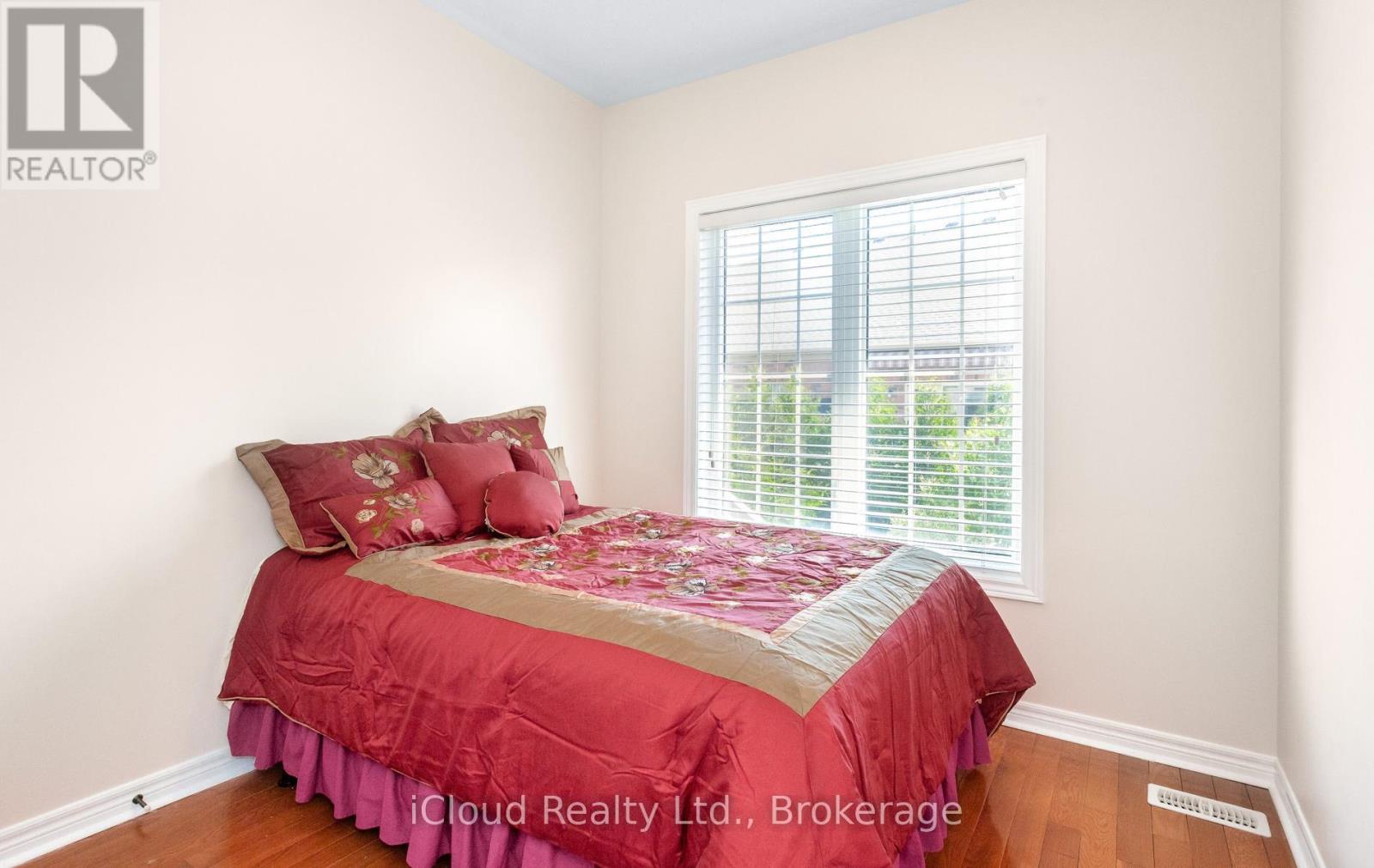 #10 47 SEEDHOUSE ROAD - 26
