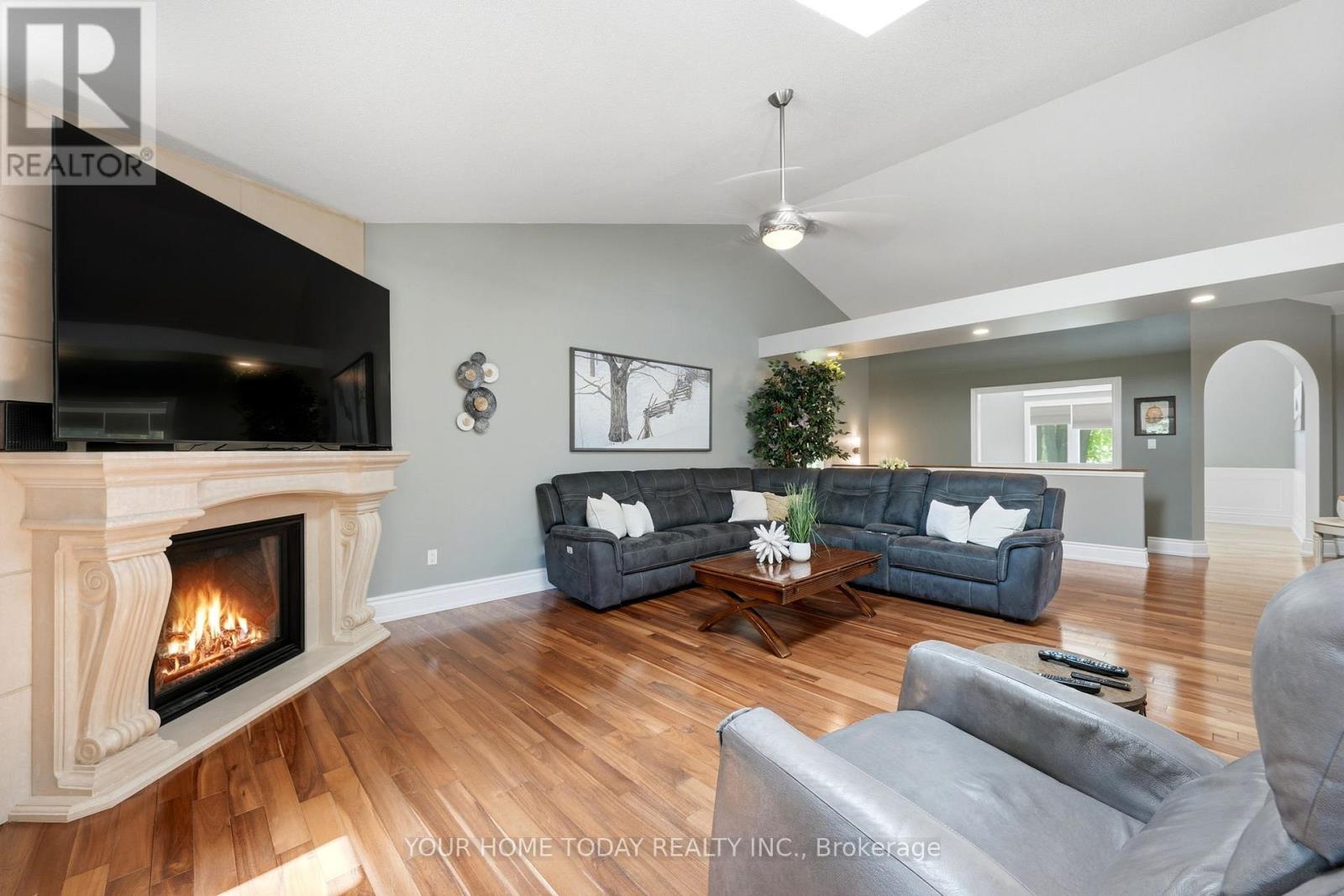 7937 FIFTEEN SIDE ROAD - 8