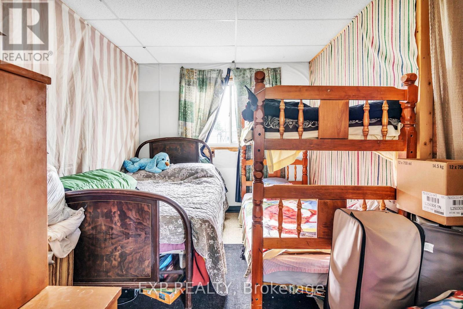 70 REDCAP BEACH LANE - 12