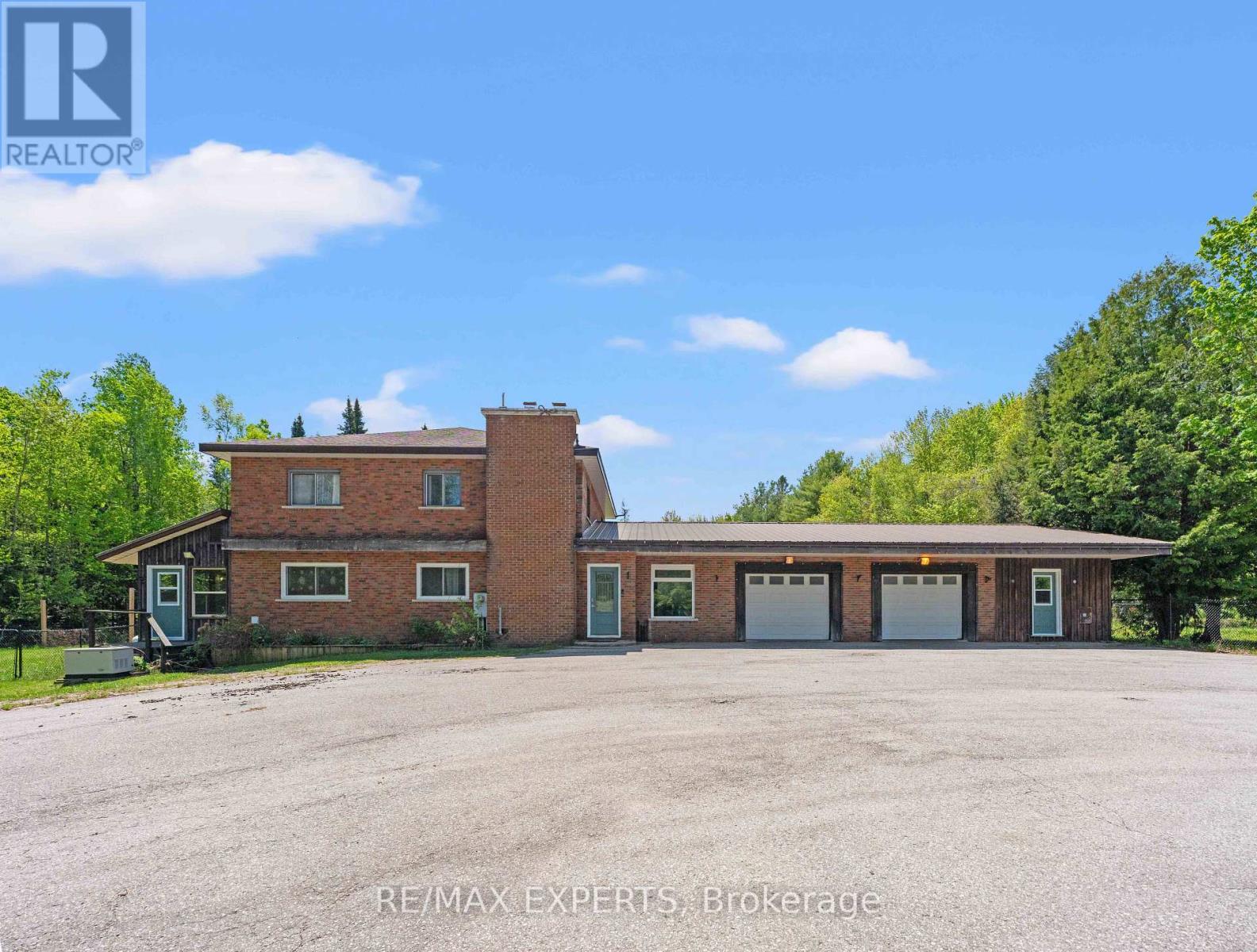 2916 HWY 118E - Image 2