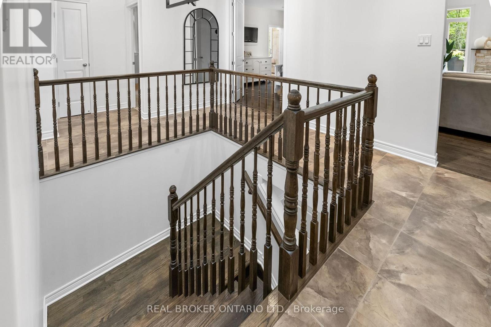 265 JUSTIN DRIVE - 24