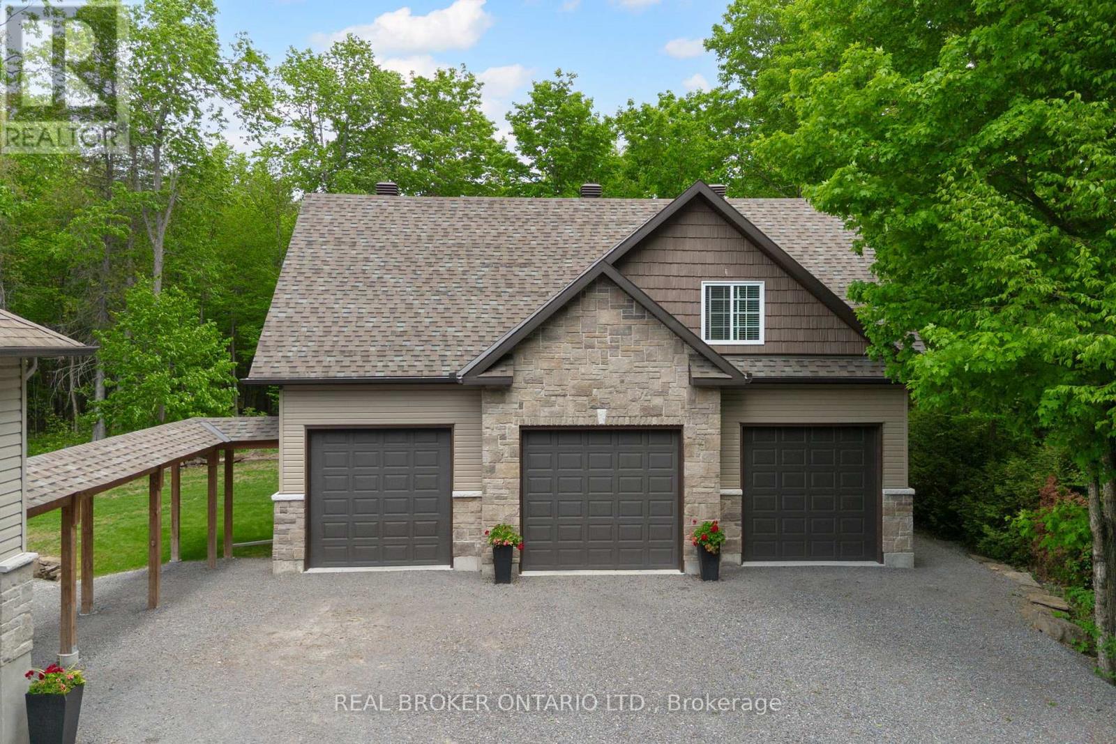 265 JUSTIN DRIVE - 39