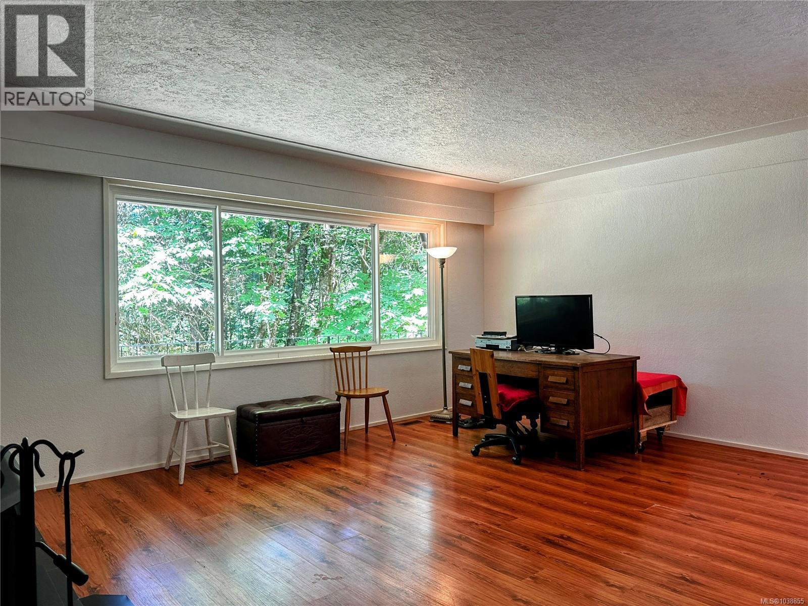 3246 Gibbins Rd - 22
