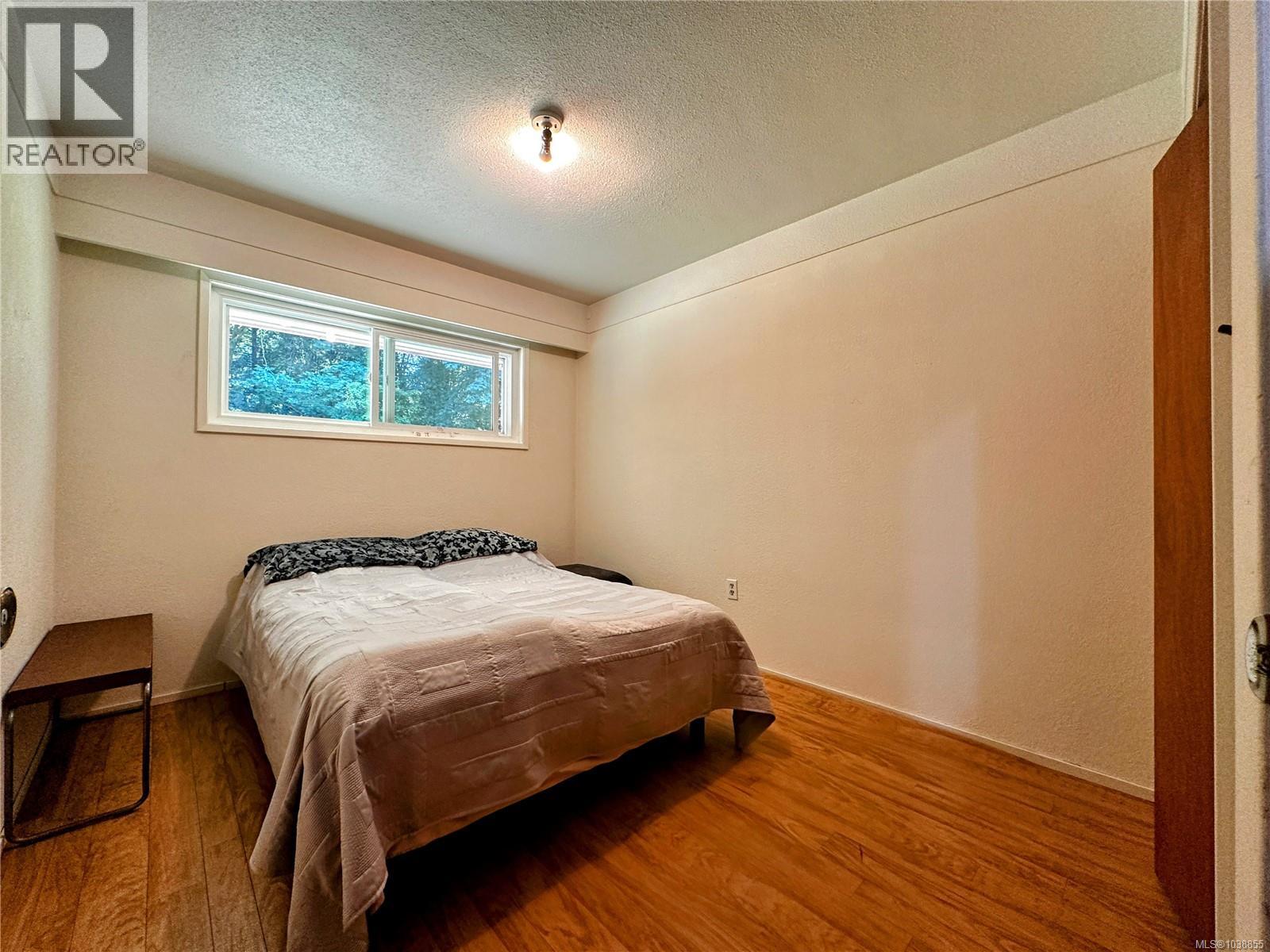 3246 Gibbins Rd - 28