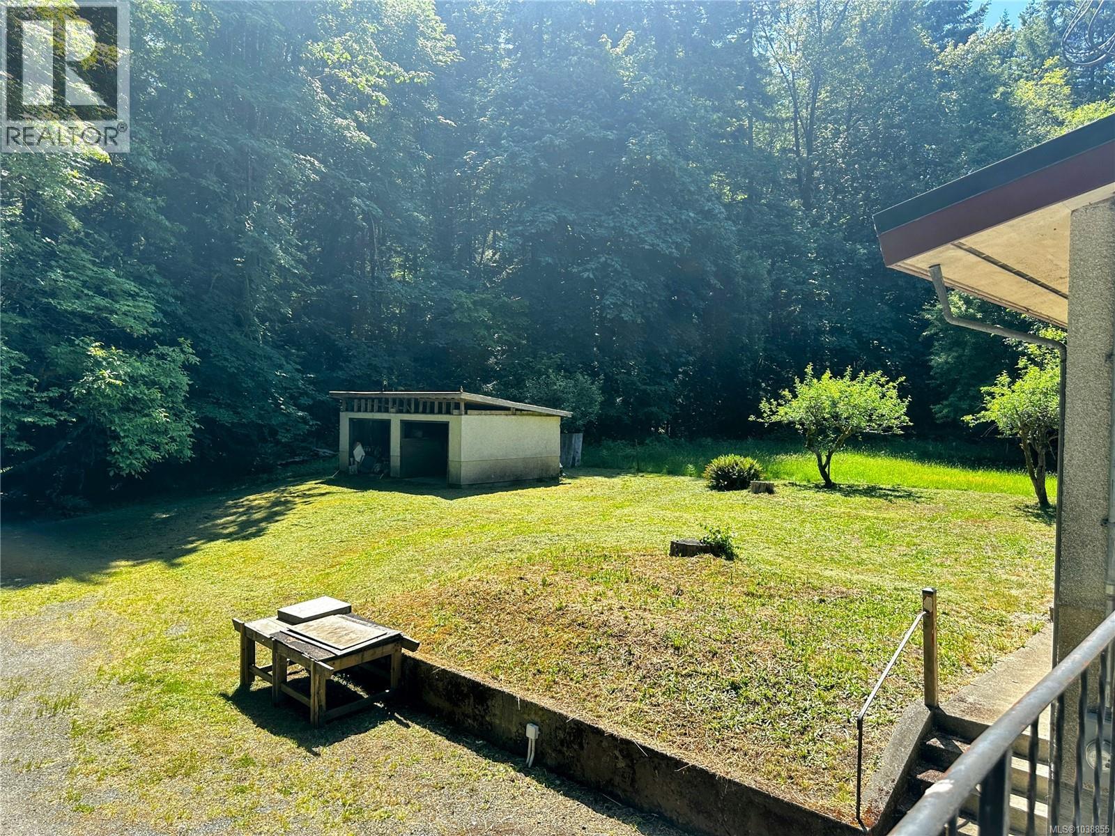3246 Gibbins Rd - 47