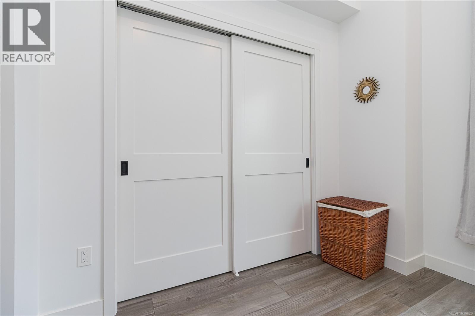1047 Boxcar Close - 20