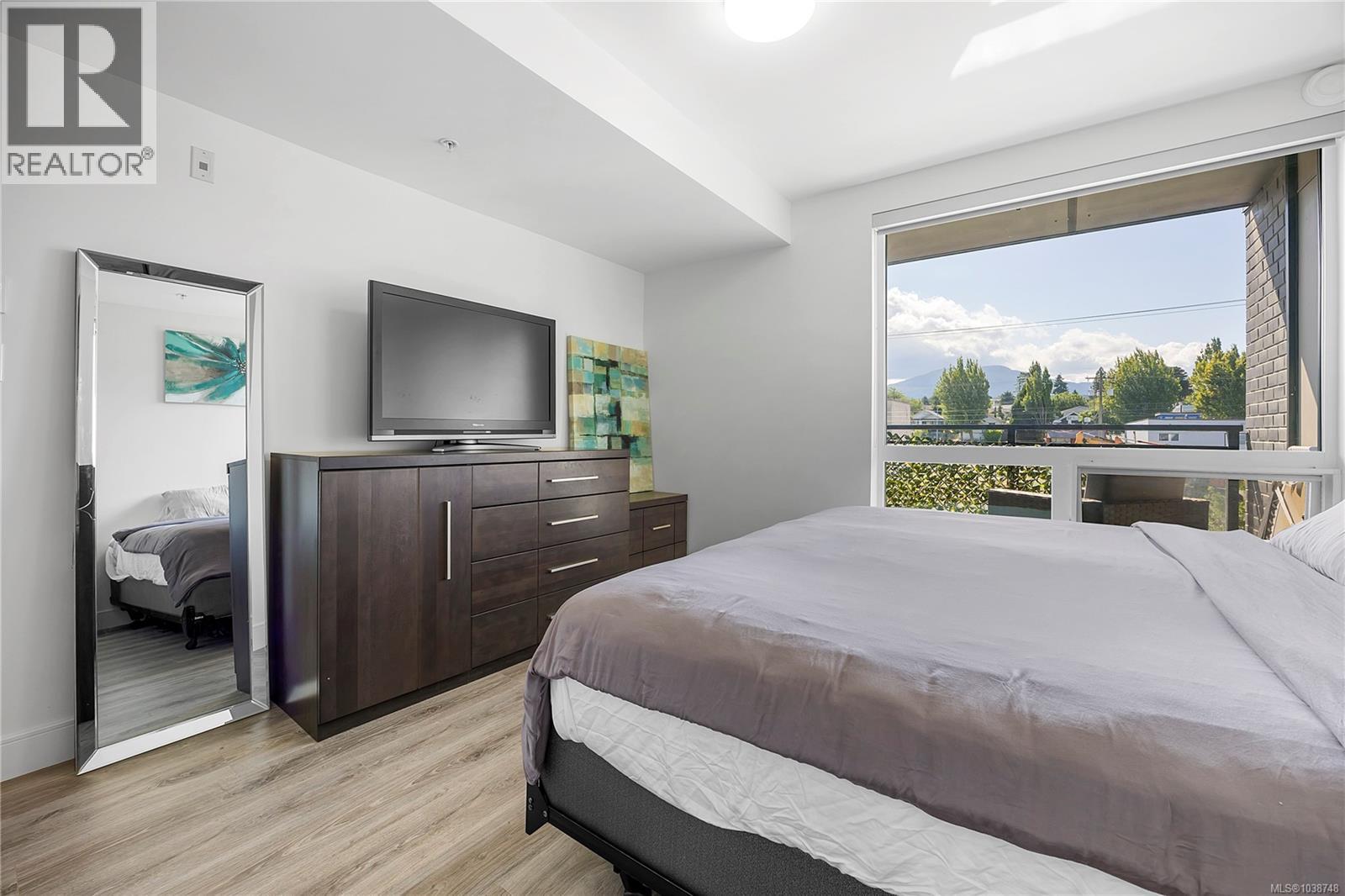 306 119 Haliburton St, Nanaimo