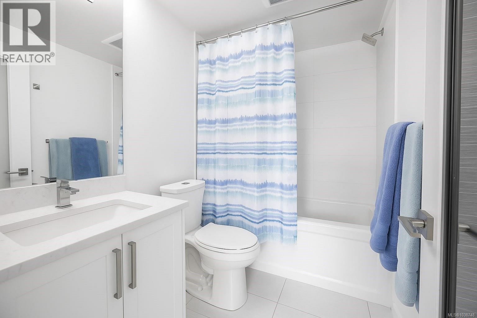 306 119 Haliburton St, Nanaimo