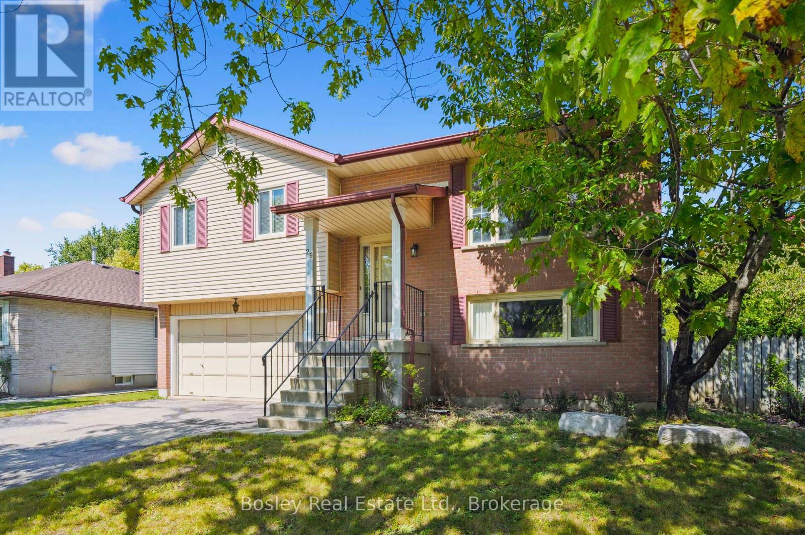 26 BRAZOLOT DRIVE - Image 2