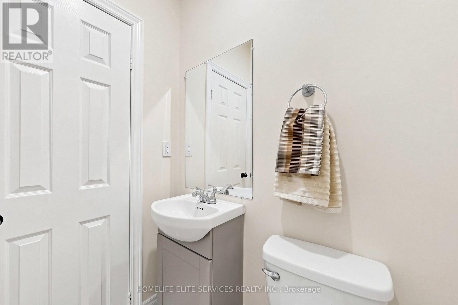 223 BLOOR STREET E - 17