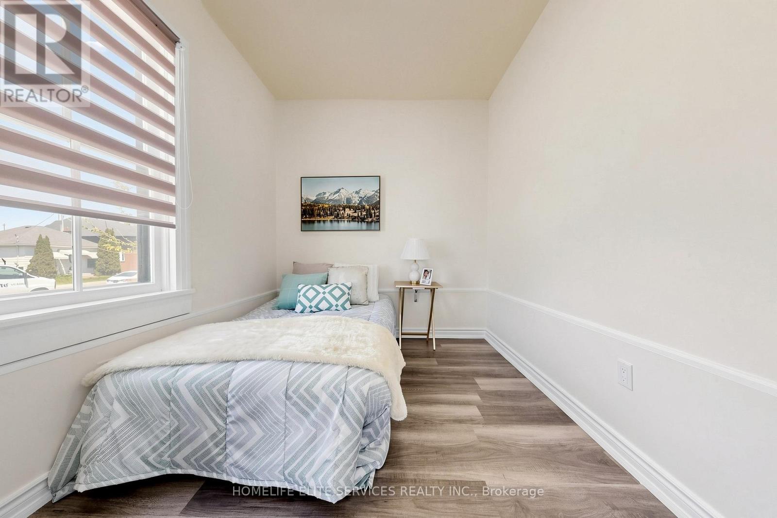 223 BLOOR STREET E - 25