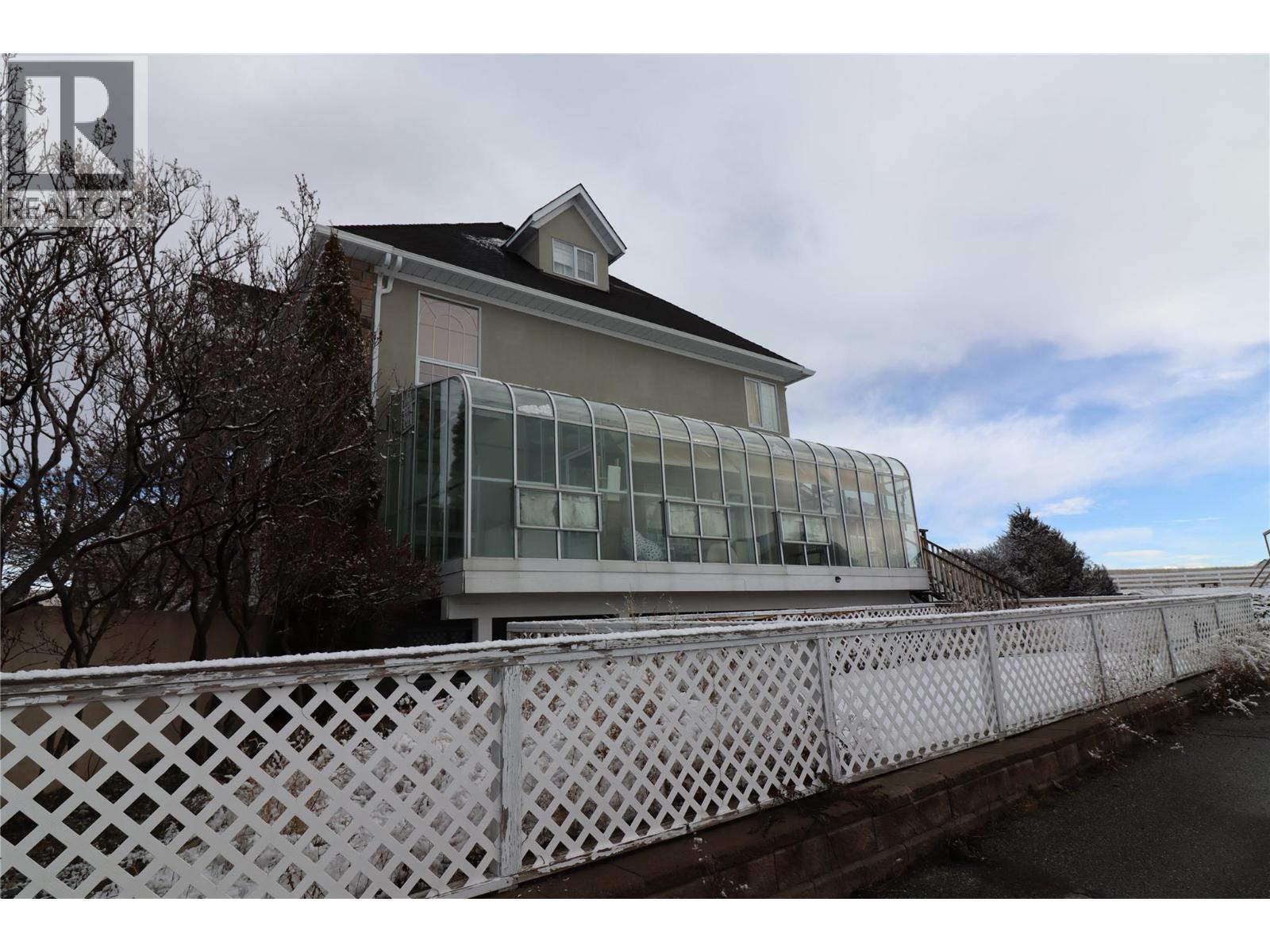 3100 PRINCETON KAMLOOPS Highway - 16