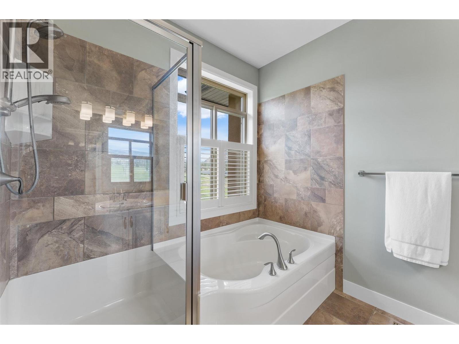 2160 Serrento Lane, Westbank