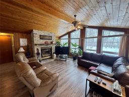 67 Bracken Falls Drive, White Mud Falls, MB R0E0V0 Photo 7
