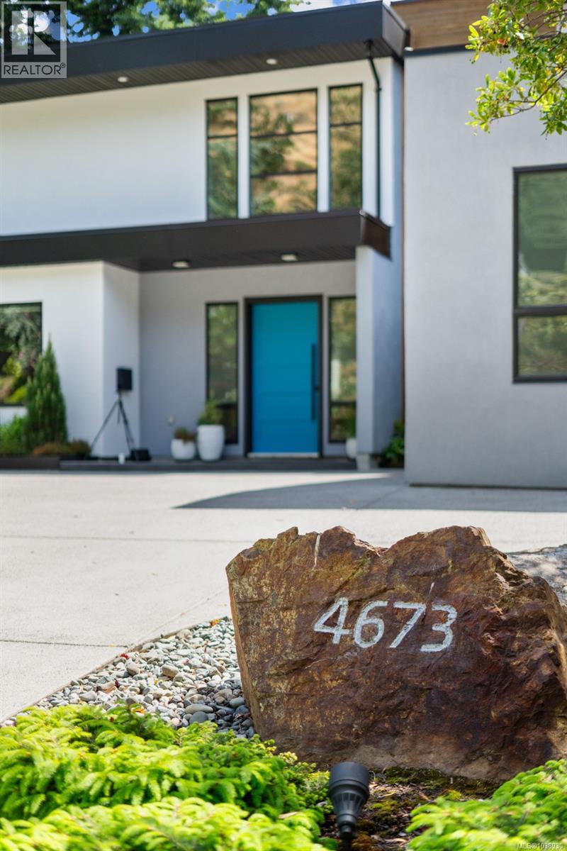  4673 Boulderwood Drive, Saanich