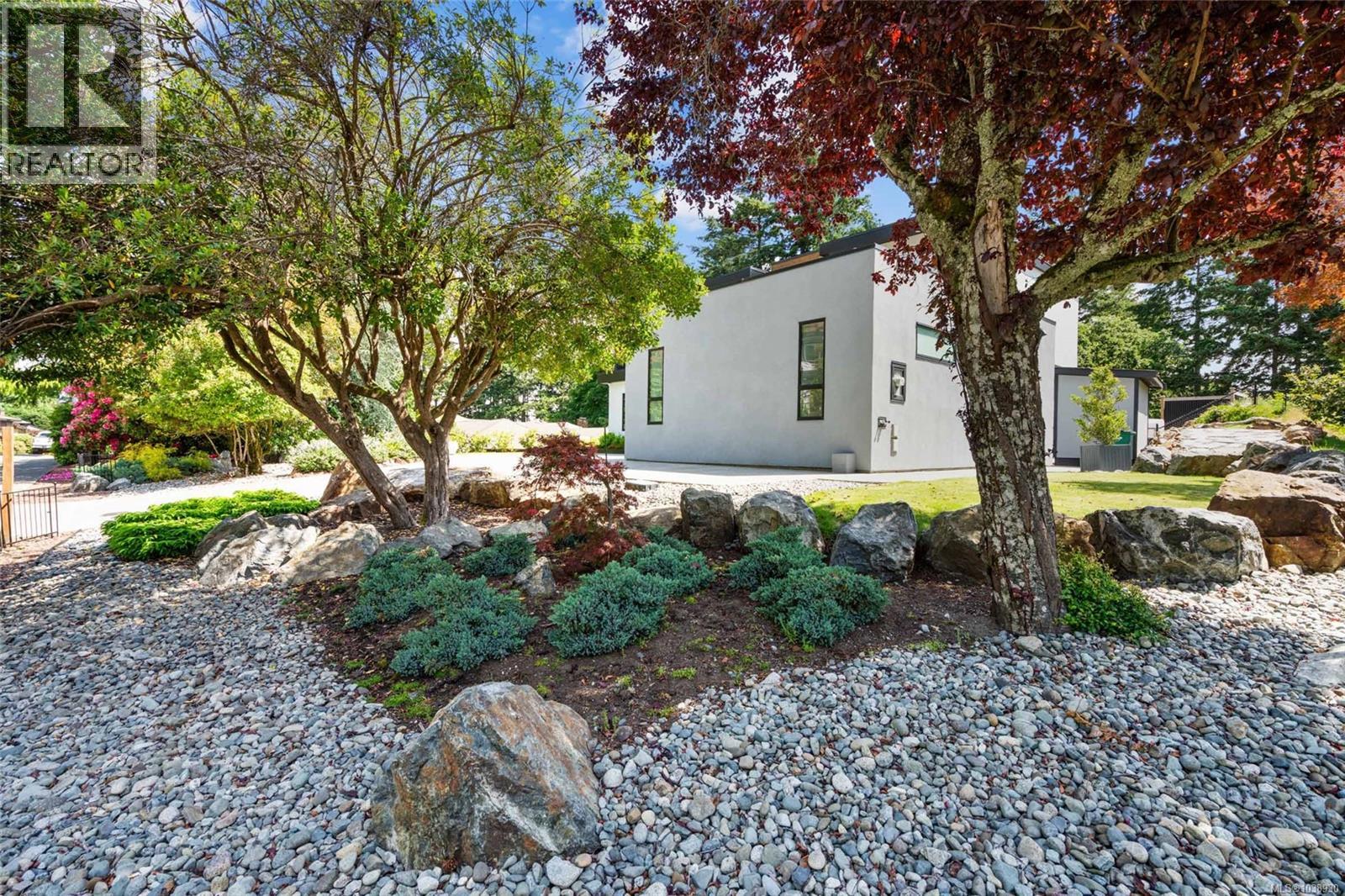 4673 Boulderwood Dr - 64
