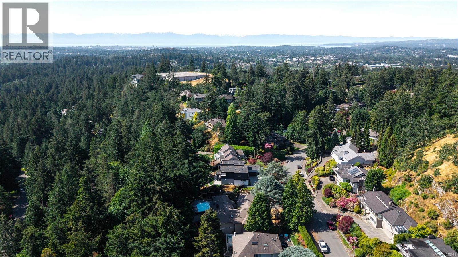  4673 Boulderwood Drive, Saanich
