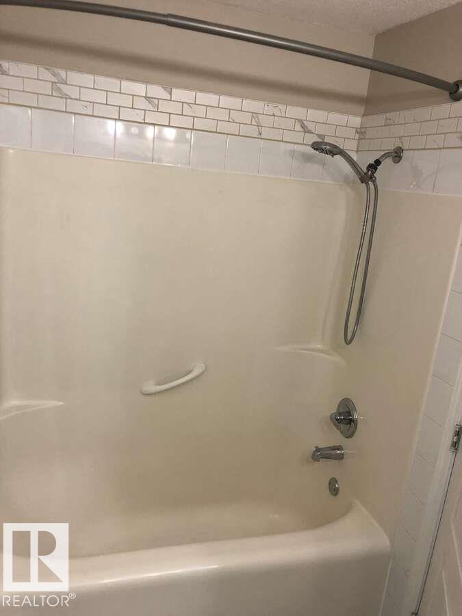 #405 151 EDWARDS DR SW - 30