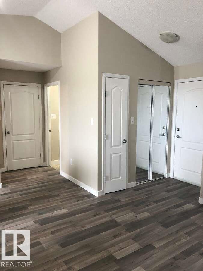 #405 151 EDWARDS DR SW — photo 9