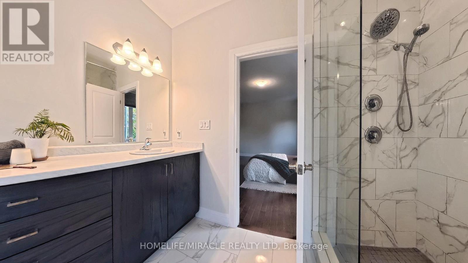 63 IAN ORMSTON DRIVE - 13