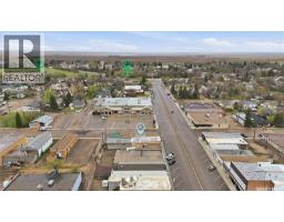 339 Centre Street, Assiniboia, SK S0H0B0 Photo 19